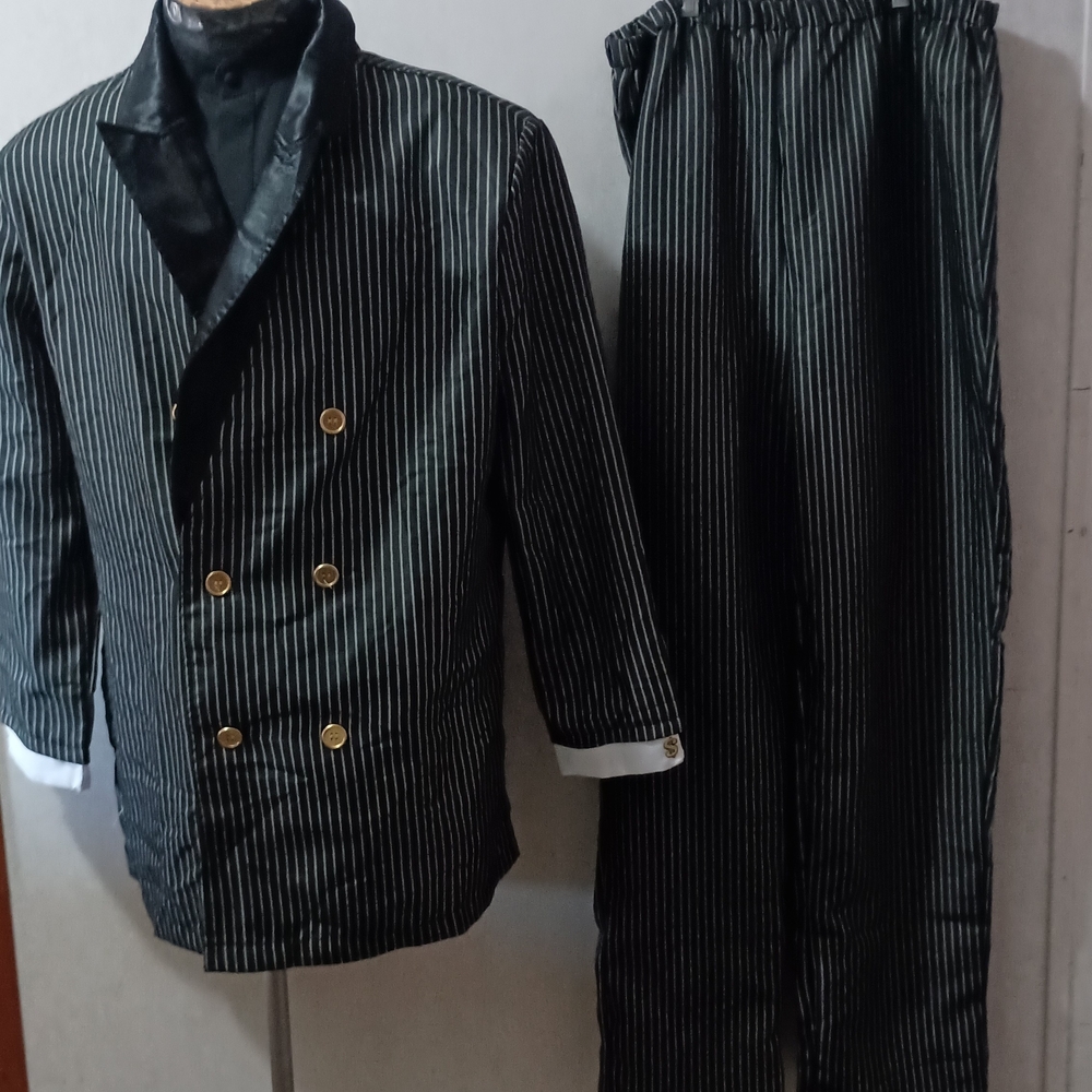 Men's Gangster Pinstripe Jacket And Pants Costume